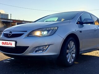 2010 Opel Astra J, серебристый, 620000 рублей, вид 1