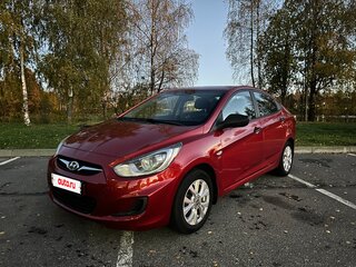 2013 Hyundai Solaris I, красный, 828000 рублей, вид 1