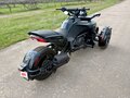 2018 BRP Can-Am Spyder, чёрный, 1550000 рублей - вид 2