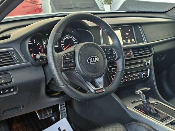 2017 Kia Optima IV, белый, 2122000 рублей - вид 14