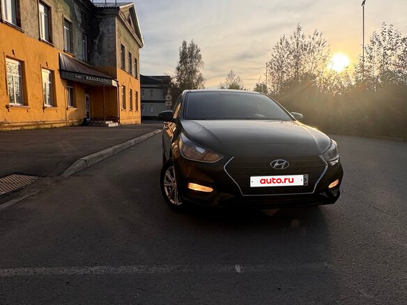 2017 Hyundai Solaris II, чёрный, 1050000 рублей - вид 10