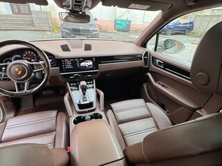 2022 Porsche Cayenne III, бежевый, 11500000 рублей, вид 5