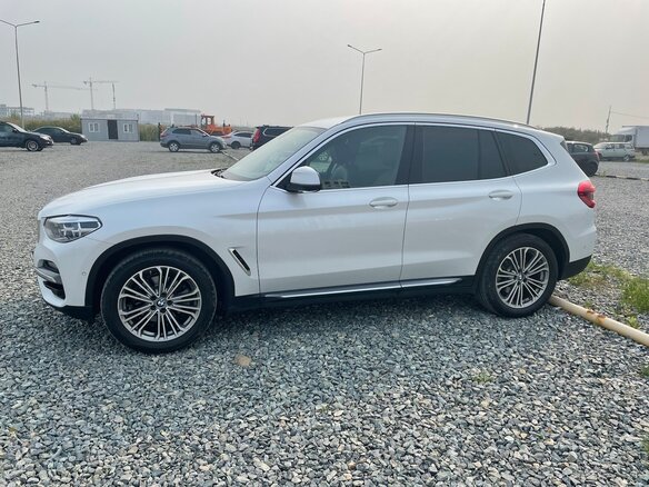 2020 BMW X3 20i xDrive III (G01), белый, 3833333 рублей - вид 3