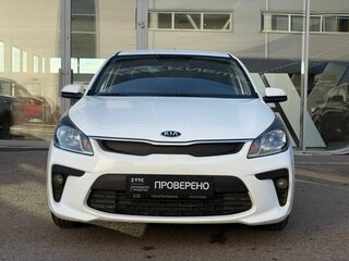 2019 Kia Rio IV, белый, 1330000 рублей, вид 2