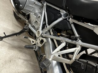 2015 BMW R 1200 GS, серебристый, 900000 рублей, вид 4