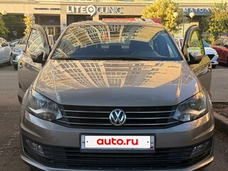 2018 Volkswagen Polo V Рестайлинг, золотистый, 1150000 рублей, вид 1