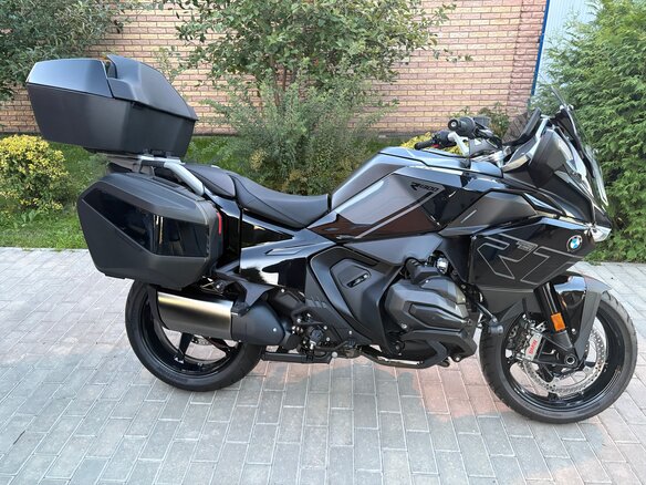 2025 BMW R 1300 RT, чёрный, 3790000 рублей - вид 10