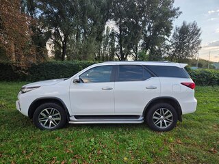2019 Toyota Fortuner II, белый, 3700000 рублей, вид 4