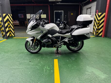 2021 BMW R 1250 RT, белый, 1975000 рублей, вид 2