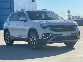 2022 Volkswagen Tayron I Рестайлинг, белый, 1750000 рублей, вид 3