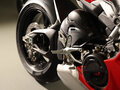 2026 Ducati Panigale V4, красный, 5745000 рублей - вид 6