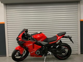 Voge 525RR