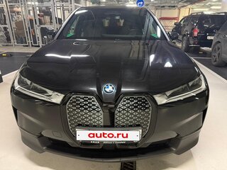 2022 BMW iX xDrive40 I (I20), чёрный, 6500000 рублей, вид 2