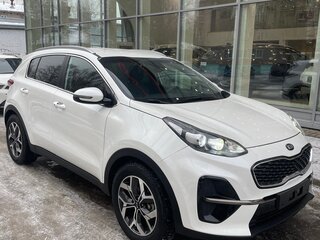 2020 Kia Sportage IV Рестайлинг, белый, 2580000 рублей, вид 1