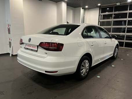 2016 Volkswagen Jetta VI Рестайлинг, белый, 1150000 рублей, вид 3