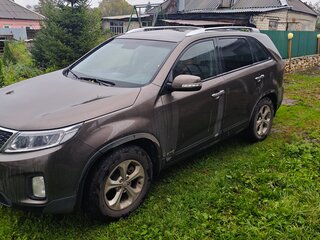 2017 Kia Sorento II Рестайлинг, бежевый, 2100000 рублей, вид 3