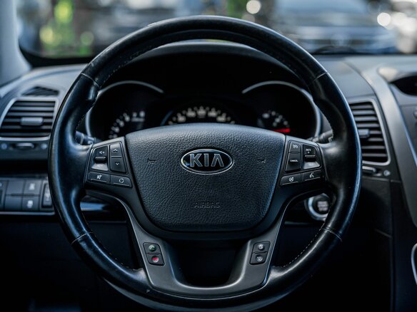 2014 Kia Sorento II Рестайлинг, синий, 1359000 рублей - вид 6