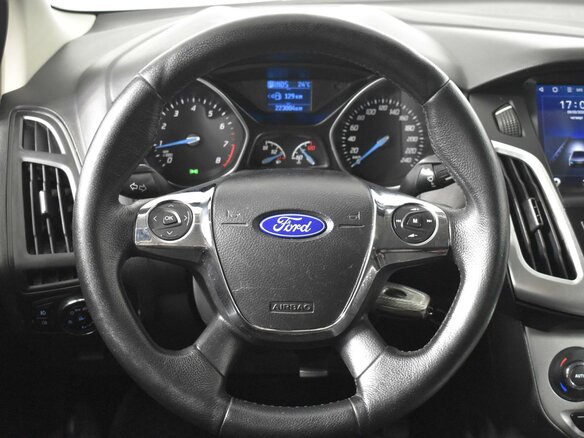 2012 Ford Focus III, коричневый, 689900 рублей - вид 11