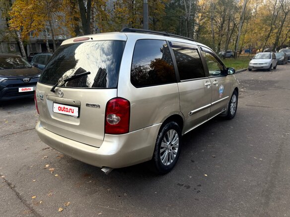 2002 Mazda MPV II (LW), золотистый, 355000 рублей - вид 4