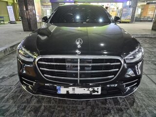 2025 Mercedes-Benz S-Класс 500 Long 4MATIC VII (W223), чёрный, 12800000 рублей, вид 1