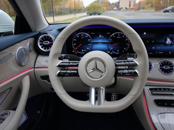 2020 Mercedes-Benz E-Класс 200 V (W213, S213, C238), белый, 5900000 рублей - вид 11
