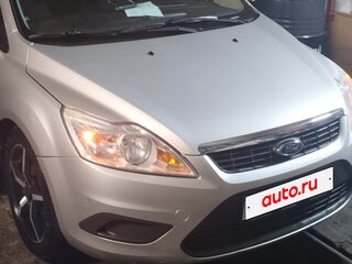 2010 Ford Focus II Рестайлинг, серебристый, 790000 рублей, вид 3