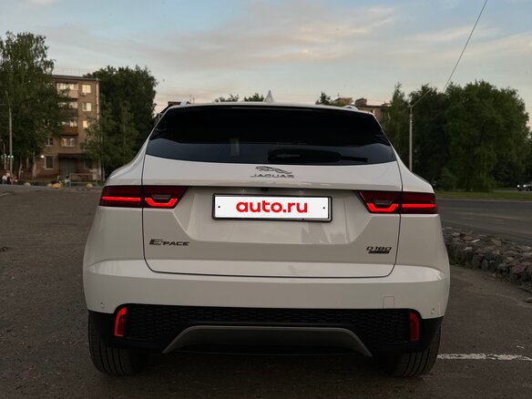 2018 Jaguar E-Pace I, белый, 3300000 рублей - вид 3