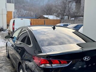 2019 Hyundai Sonata VII (LF) Рестайлинг, чёрный, 1200000 рублей, вид 4