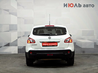 2013 Nissan Qashqai I Рестайлинг, белый, 1150000 рублей, вид 5