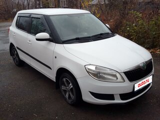 2012 Skoda Fabia II Рестайлинг, белый, 550000 рублей, вид 3