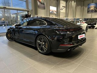 2026 Porsche Panamera Turbo S E-Hybrid III, чёрный, 19200009 рублей, вид 2