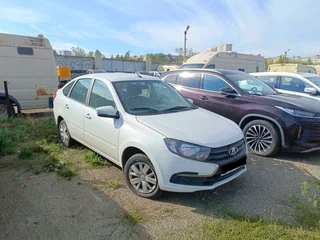 2023 Lada (ВАЗ) Granta I Рестайлинг, белый, 710000 рублей, вид 2