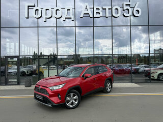 2021 Toyota RAV4 V (XA50), красный, 3130000 рублей, вид 2