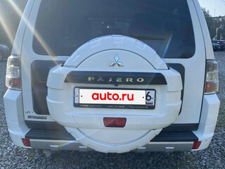 2013 Mitsubishi Pajero IV Рестайлинг 1, белый, 2199000 рублей, вид 4