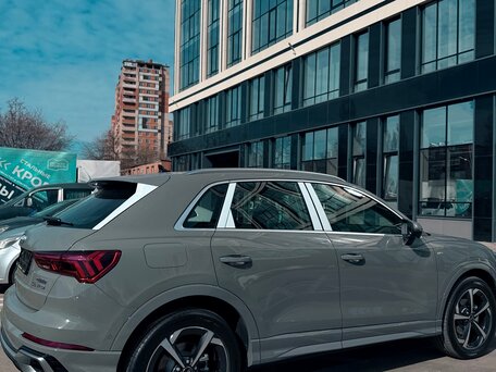 2026 Audi Q3 35 TFSI II (F3), серый, 3999999 рублей, вид 5