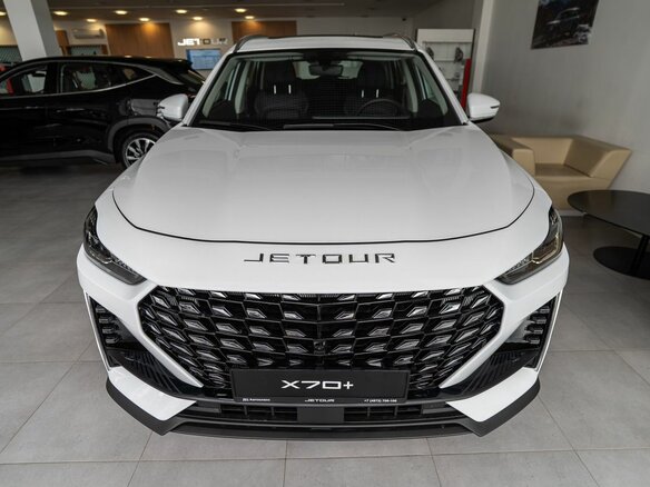 2026 Jetour X70+ I Рестайлинг, белый, 3399000 рублей - вид 3