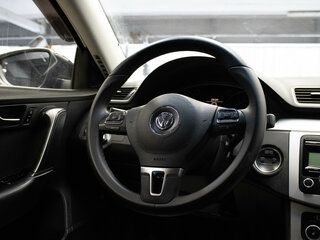 2011 Volkswagen Passat B7, чёрный, 839000 рублей, вид 5