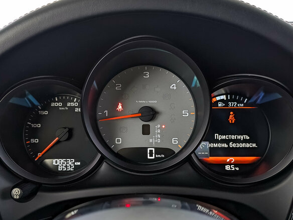 2018 Porsche Macan S Diesel I, чёрный, 4600000 рублей - вид 15