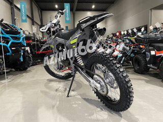 2026 BSE Z3, серый, 159990 рублей, вид 4