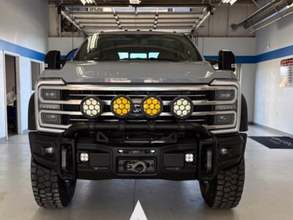 2026 Ford F-250, серый, 18450000 рублей - вид 5