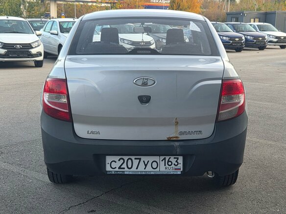 2013 Lada (ВАЗ) Granta I, серебристый, 238000 рублей - вид 3