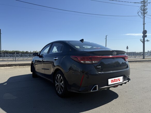 2020 Kia Rio IV Рестайлинг, чёрный, 1500000 рублей - вид 5
