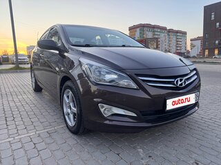 2015 Hyundai Solaris I Рестайлинг, коричневый, 1250000 рублей, вид 2