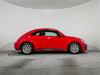 2014 Volkswagen Beetle II (A5), красный, 1648960 рублей, вид 4