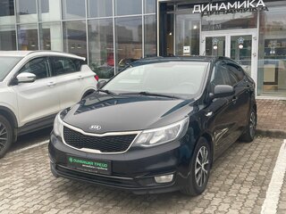 2015 Kia Rio III Рестайлинг, чёрный, 792000 рублей, вид 1