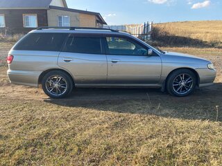 1999 Nissan Avenir II (W11), серый, 370000 рублей, вид 2
