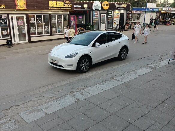 2023 Tesla Model Y Long Range I, белый, 5500000 рублей - вид 19