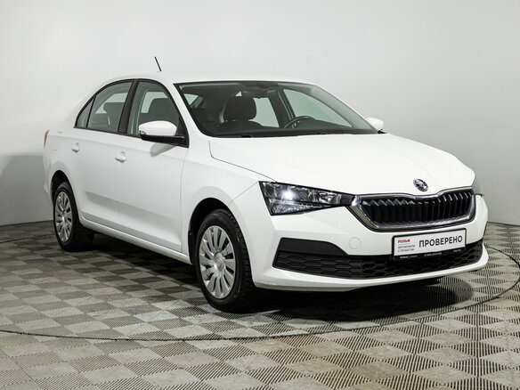 2022 Skoda Rapid II, белый, 1648000 рублей - вид 2