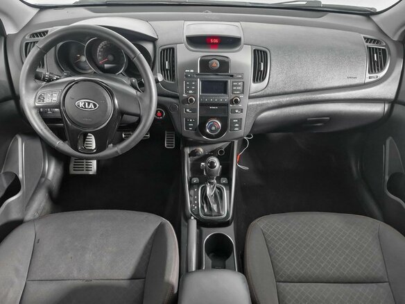 2013 Kia Cerato 6-speed II, серебристый, 833000 рублей - вид 14