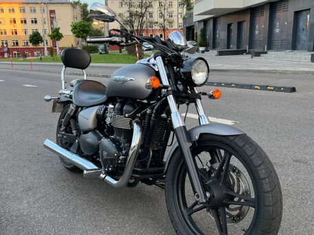 2014 Triumph Speedmaster, серый, 560000 рублей, вид 2